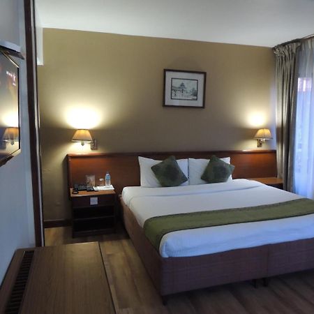 Hotel Nirvana Bhairāhawā Zewnętrze zdjęcie