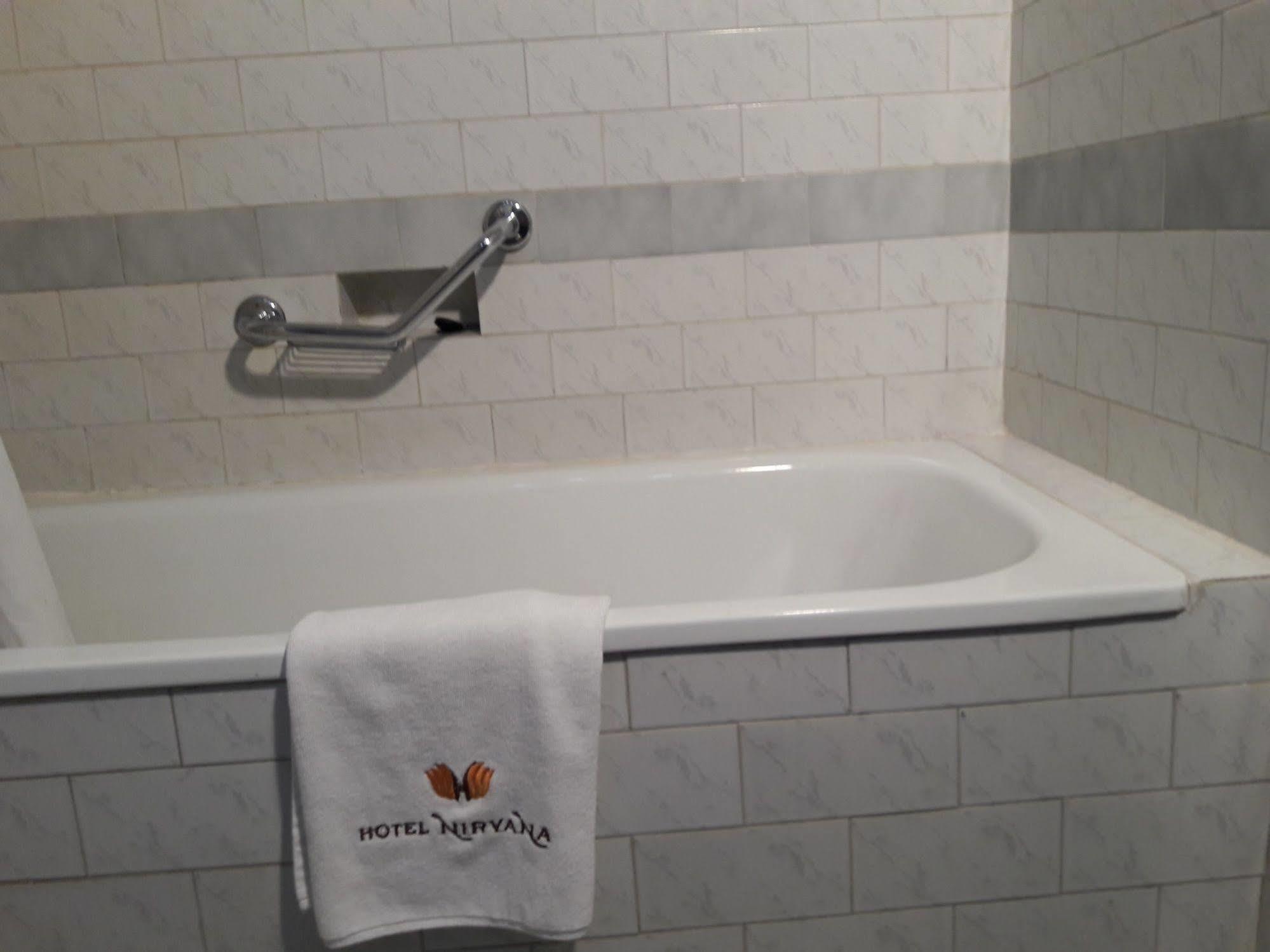 Hotel Nirvana Bhairāhawā Zewnętrze zdjęcie