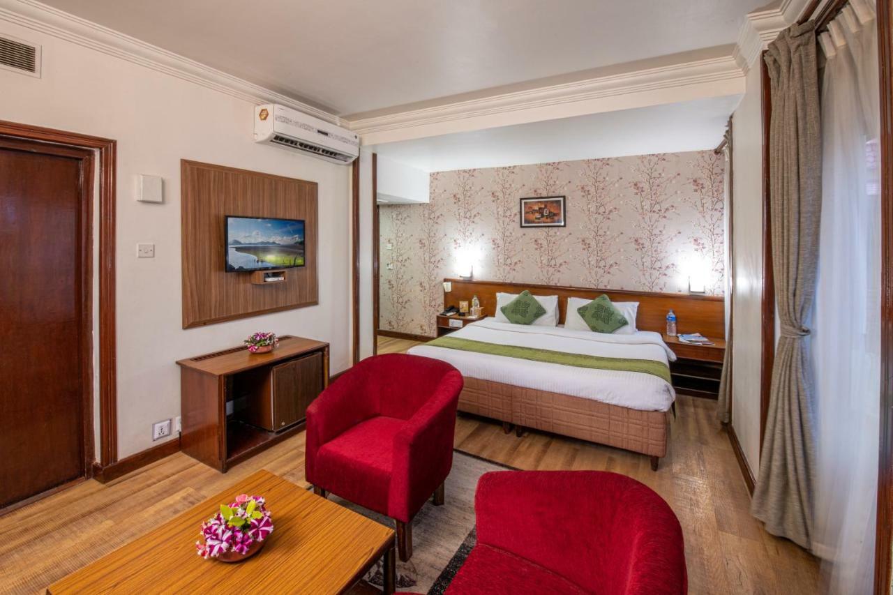 Hotel Nirvana Bhairāhawā Zewnętrze zdjęcie