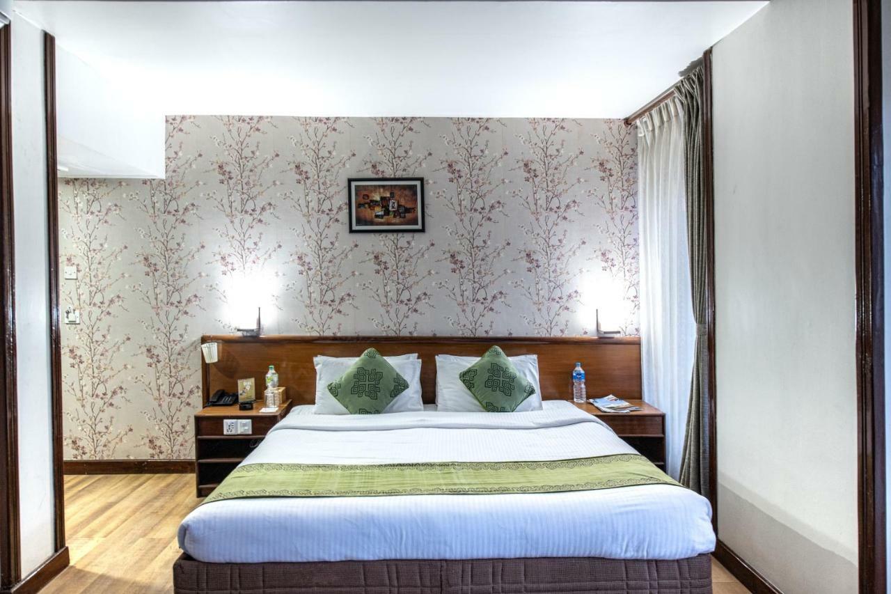 Hotel Nirvana Bhairāhawā Zewnętrze zdjęcie